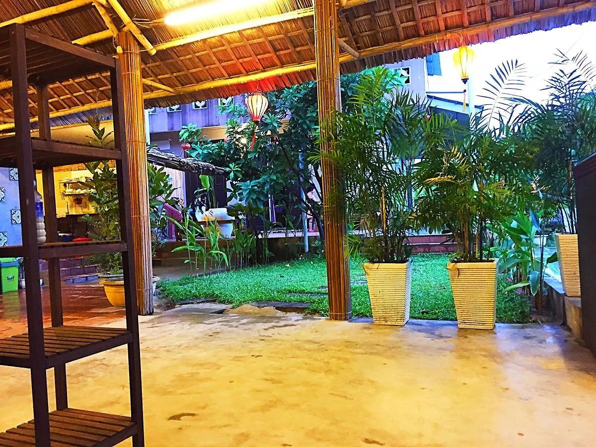 ** 住宿加早餐酒店 Water Palm Villas 会安 越南
