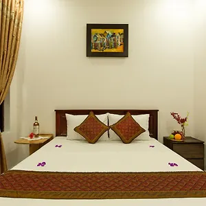 Couette-café Golden Bee, Hội An